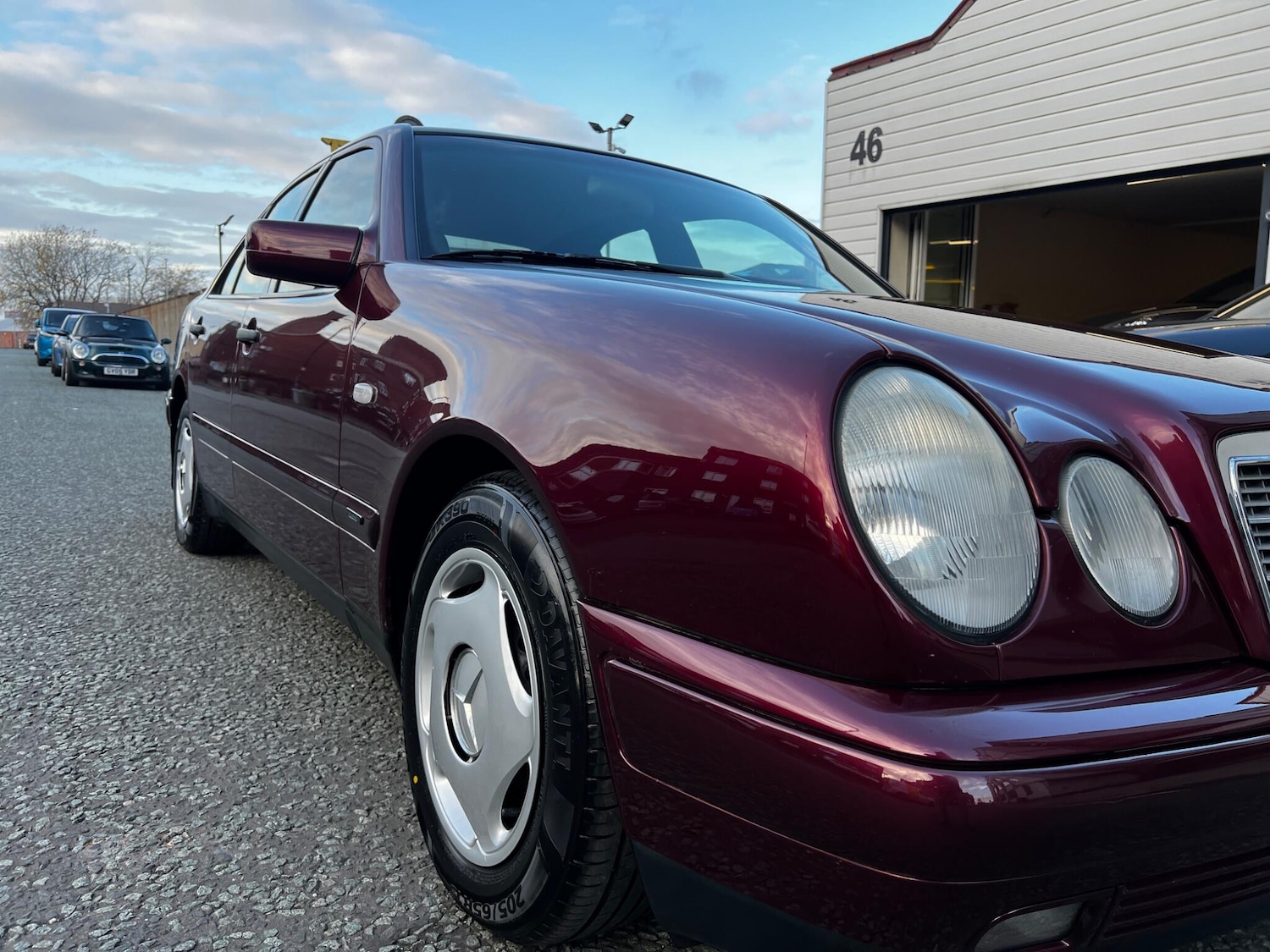 Used Mercedes-Benz E Class 1998 for sale - 76513054: Photo 24