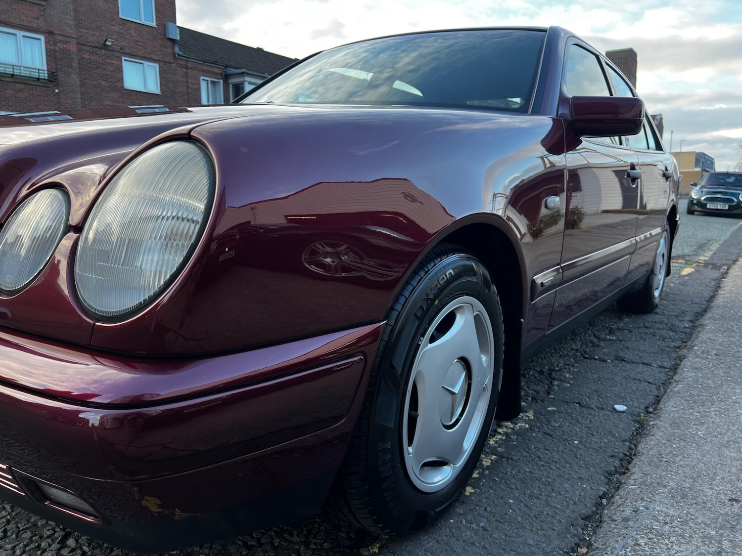 Used Mercedes-Benz E Class 1998 for sale - 76513054: Photo 27