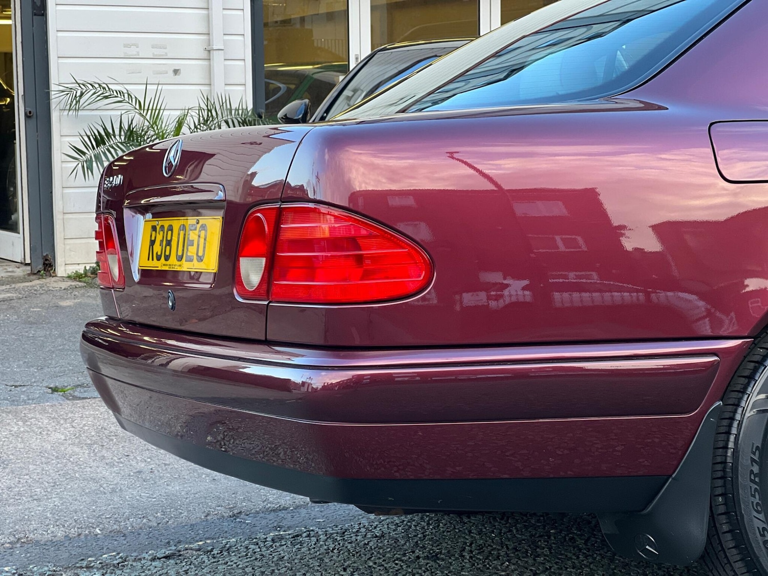 Used Mercedes-Benz E Class 1998 for sale - 76513054: Photo 40