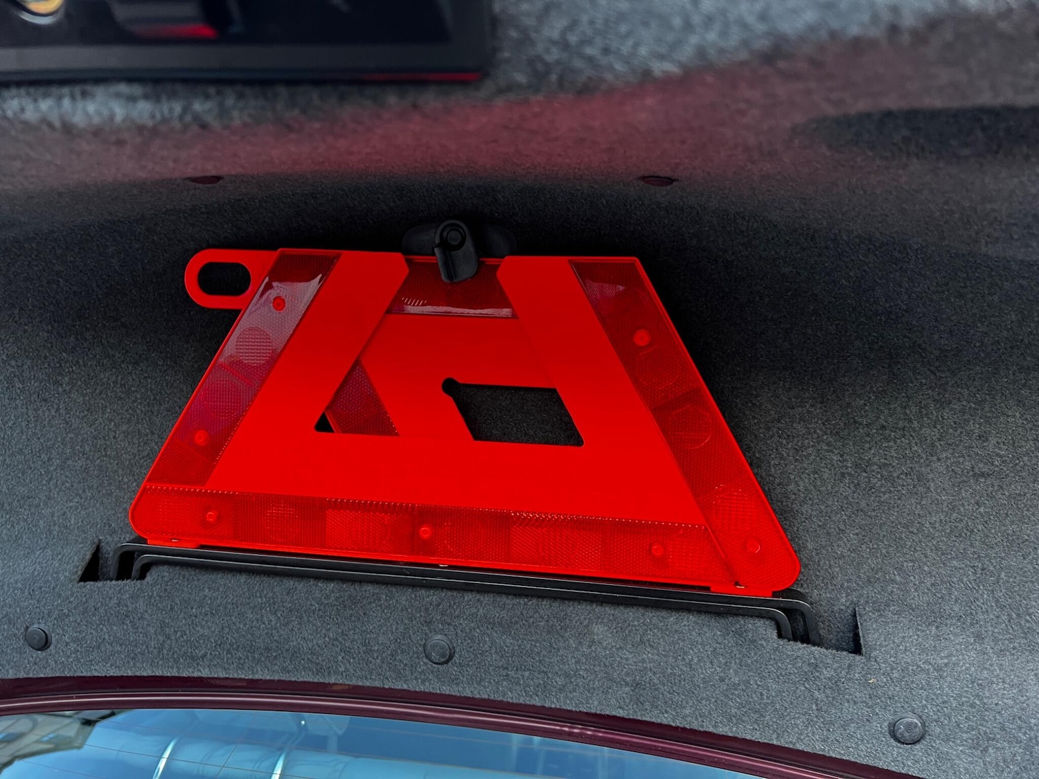 Used Mercedes-Benz E Class 1998 for sale - 76513054: Photo 44