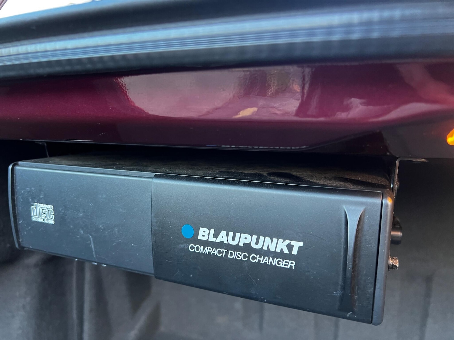 Used Mercedes-Benz E Class 1998 for sale - 76513054: Photo 45