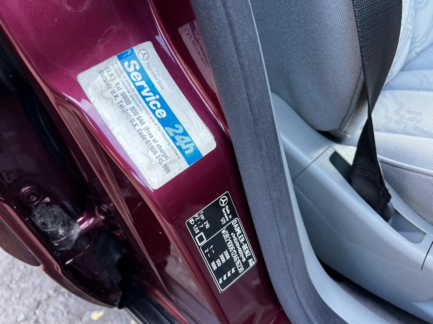 Used Mercedes-Benz E Class 1998 for sale - 76513054: Photo 6