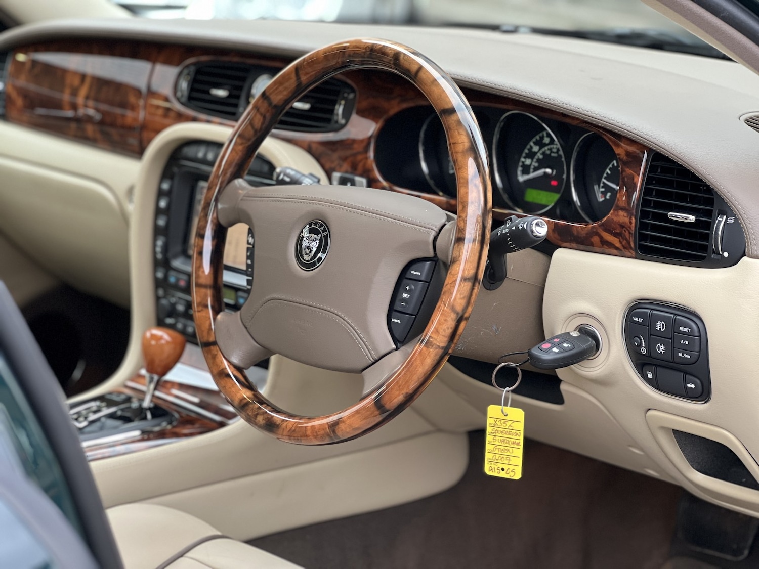 Used Jaguar XJ 2021 for sale - 77687656: Photo 16