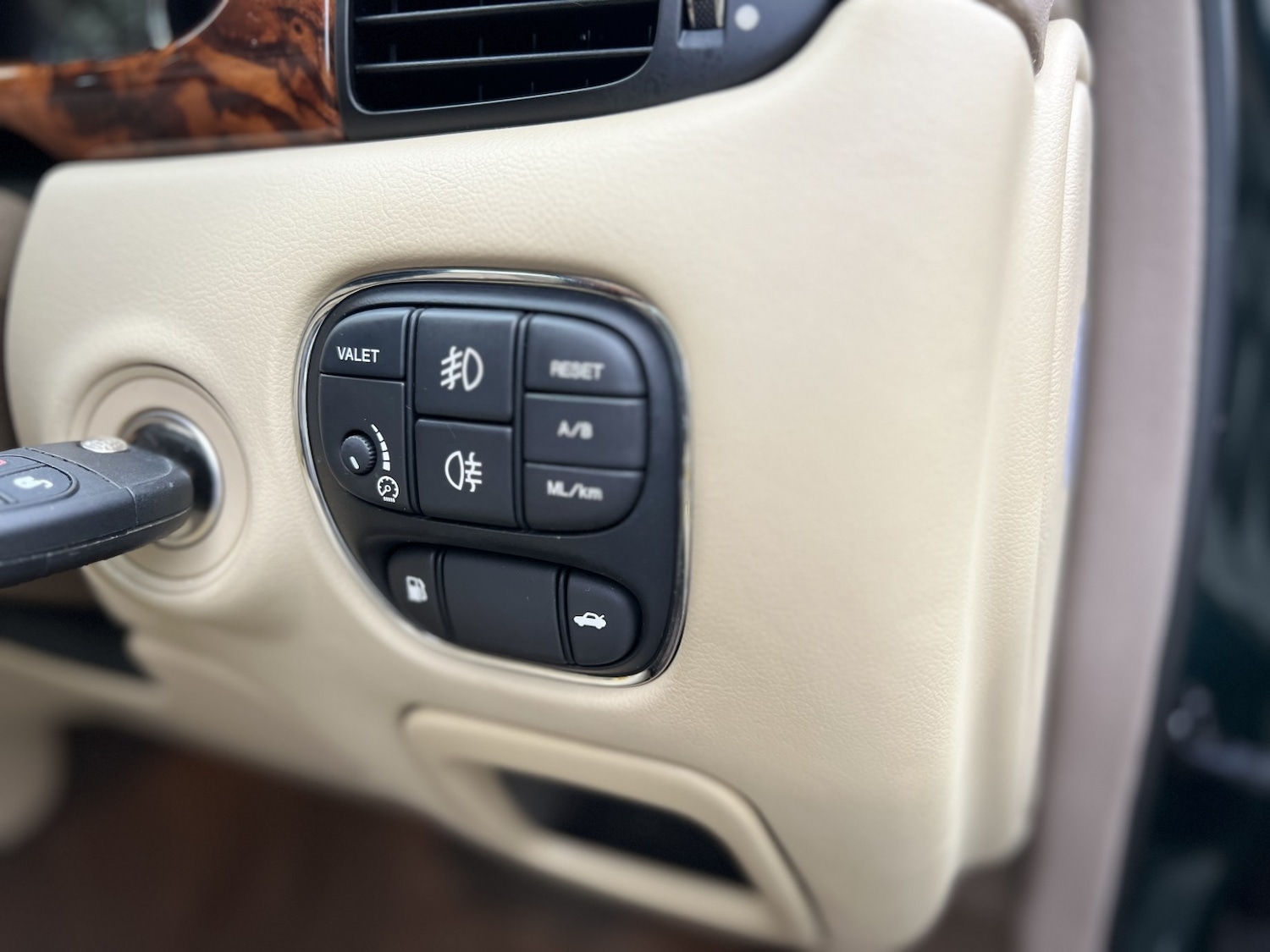 Used Jaguar XJ 2021 for sale - 77687656: Photo 27