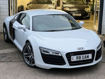 2014 - 4.2 FSI V8 Quattro 2dr S Tronic