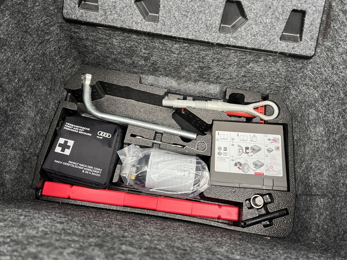 Used Audi R8 2014 for sale - 77271020: Photo 34