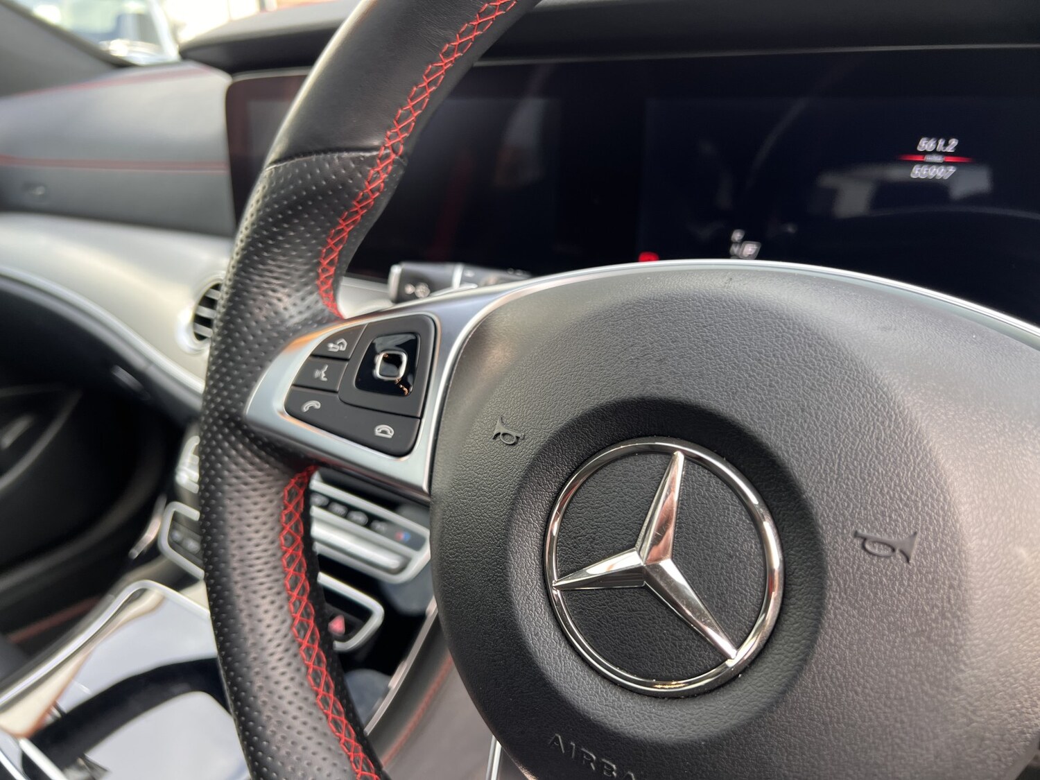 Used Mercedes-Benz E Class 2018 for sale - 78064128: Photo 37