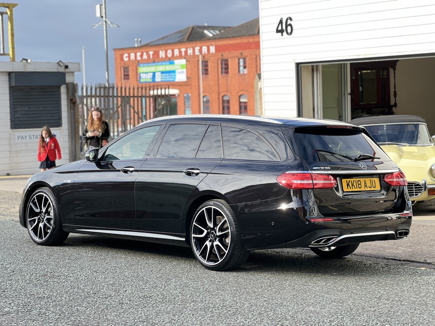 Used Mercedes-Benz E Class 2018 for sale - 78064128: Photo 4