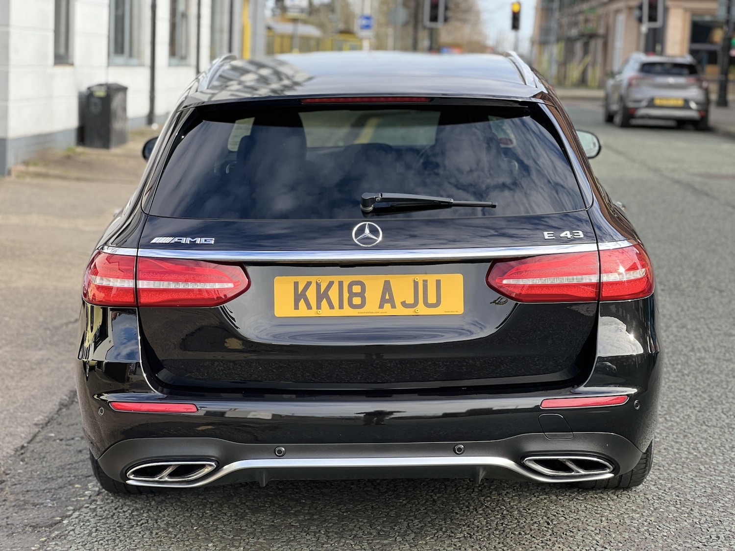 Used Mercedes-Benz E Class 2018 for sale - 78064128: Photo 8