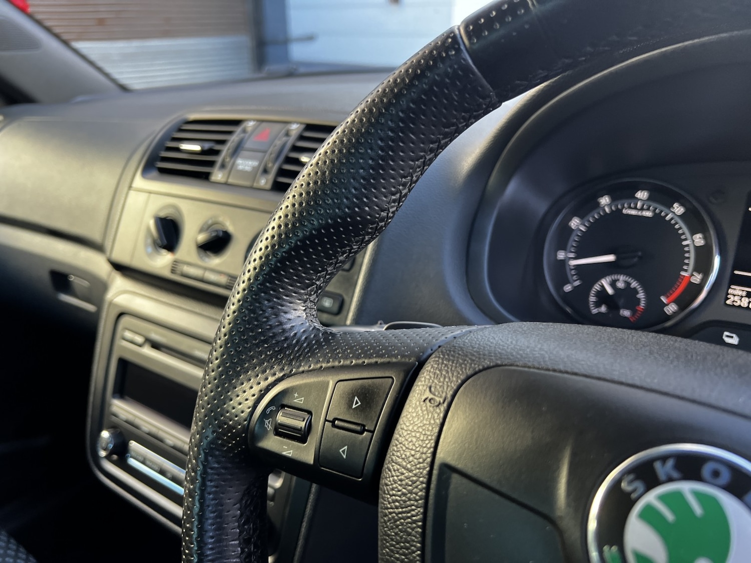 Used Skoda Fabia 2010 for sale - 76948722: Photo 41