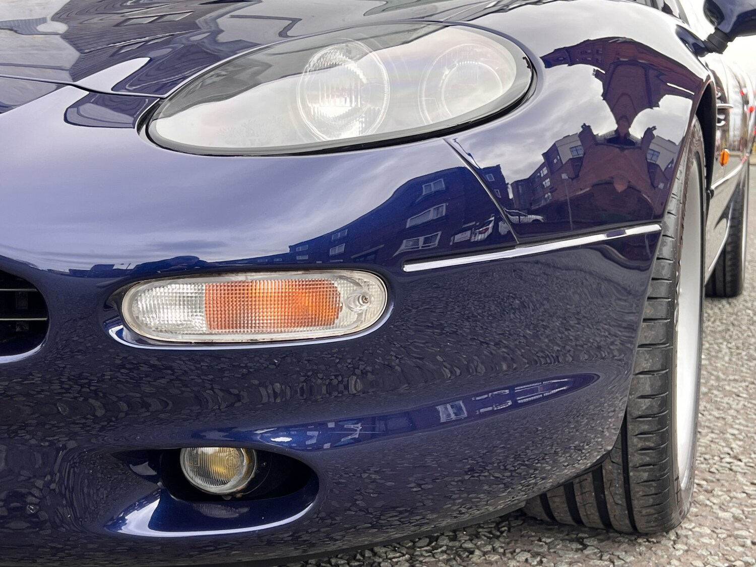 Used Aston Martin DB7 1998 for sale - 77864903: Photo 12