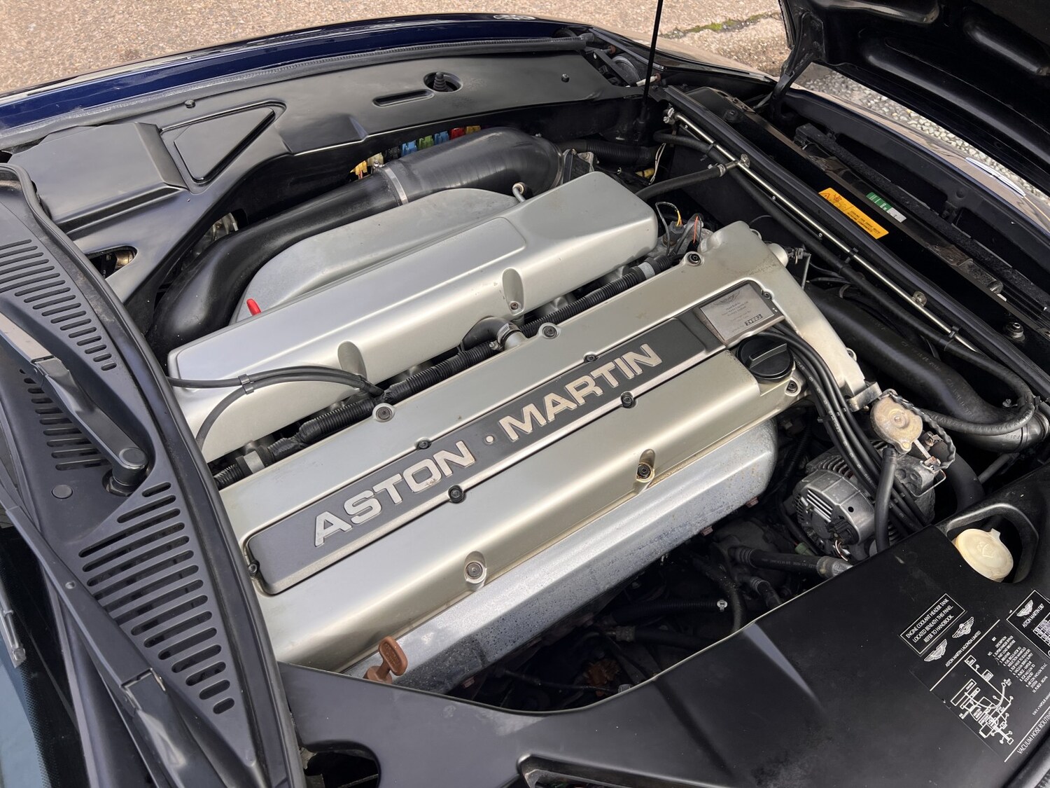 Used Aston Martin DB7 1998 for sale - 77864903: Photo 23