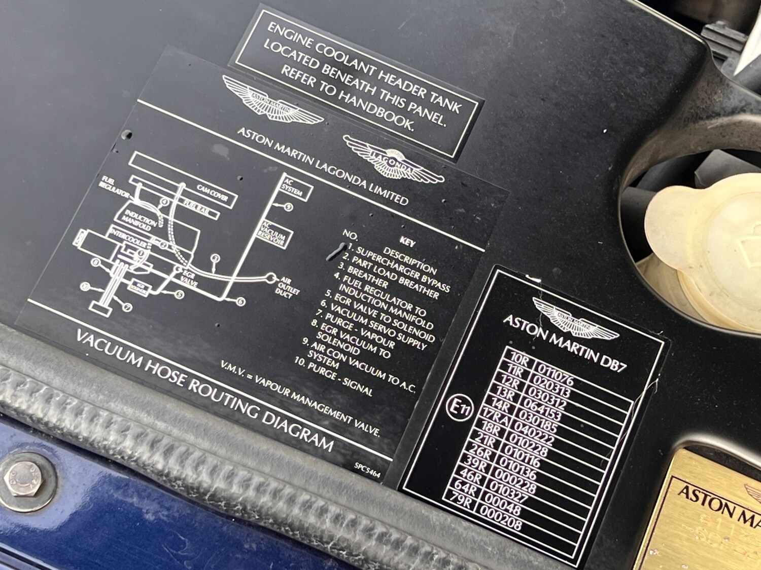 Used Aston Martin DB7 1998 for sale - 77864903: Photo 25