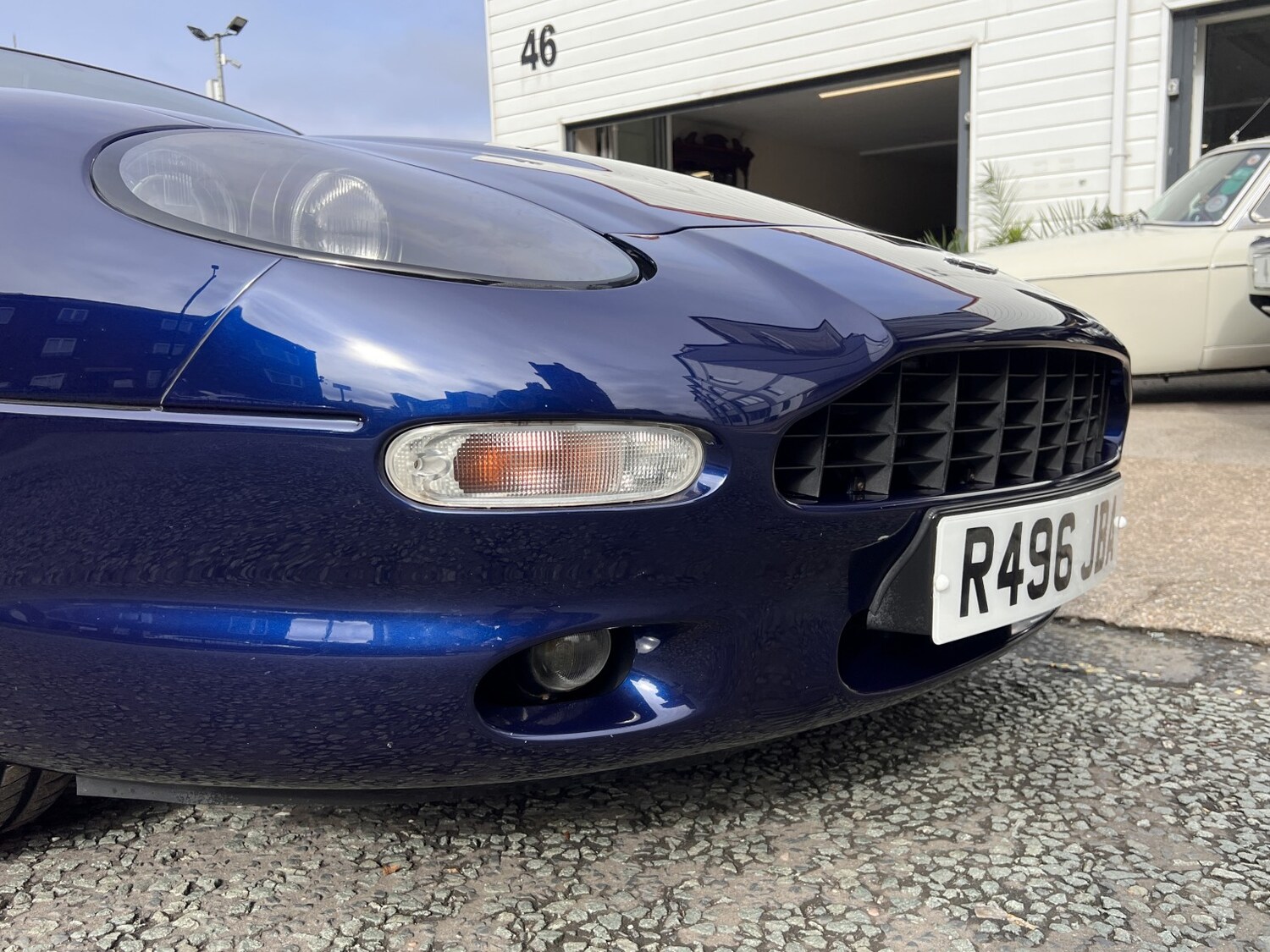 Used Aston Martin DB7 1998 for sale - 77864903: Photo 45
