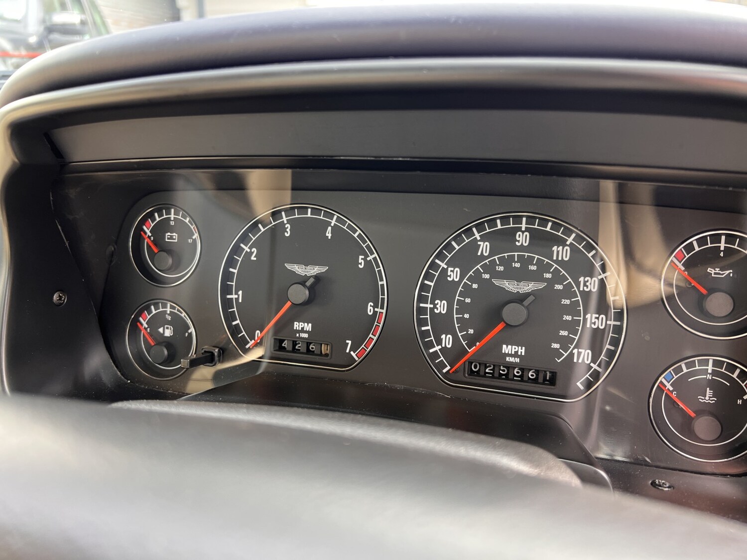 Used Aston Martin DB7 1998 for sale - 77864903: Photo 59