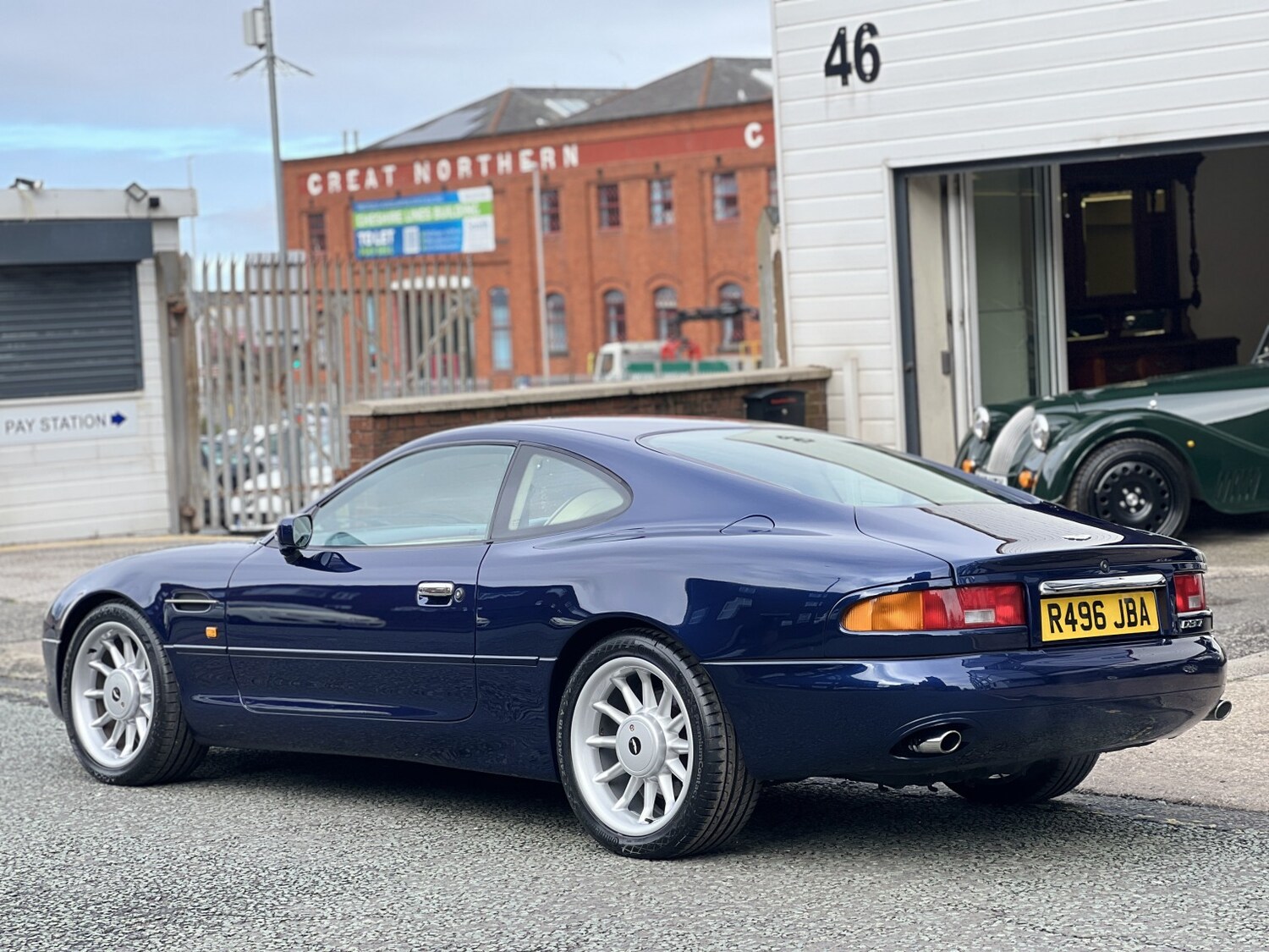 Used Aston Martin DB7 1998 for sale - 77864903: Photo 6