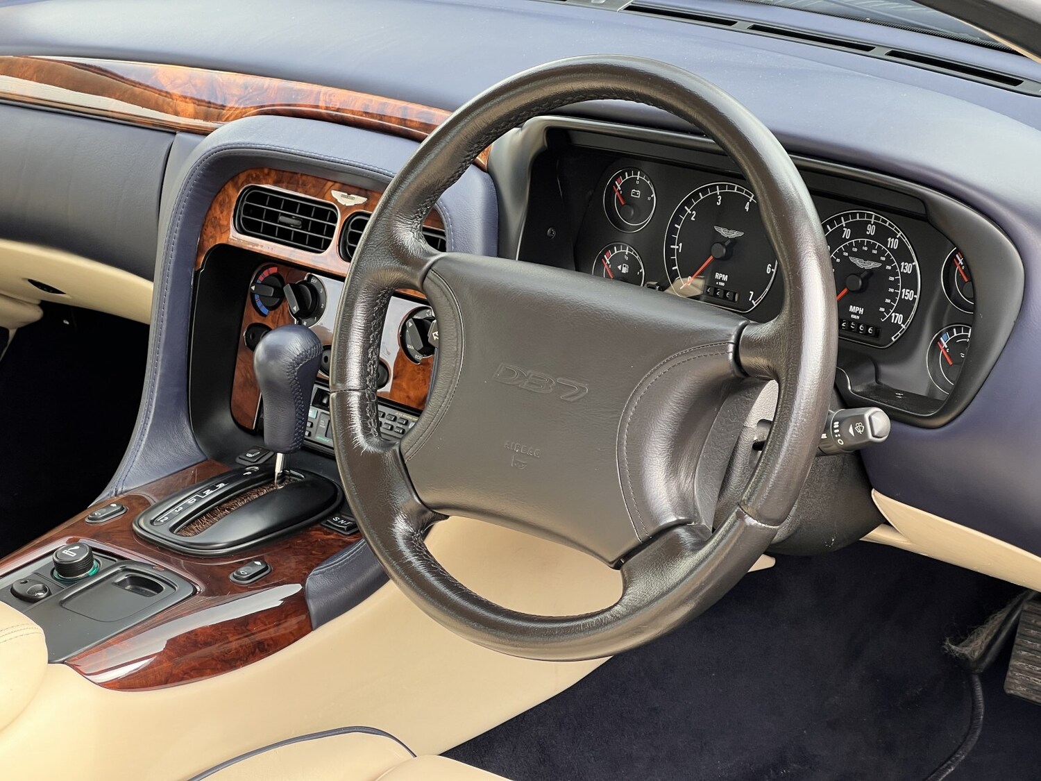 Used Aston Martin DB7 1998 for sale - 77864903: Photo 62