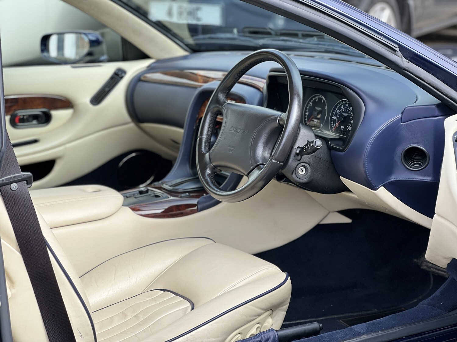 Used Aston Martin DB7 1998 for sale - 77864903: Photo 63