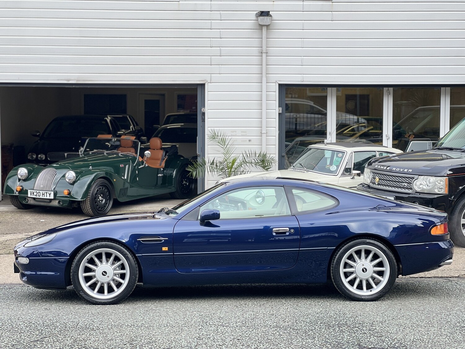 Used Aston Martin DB7 1998 for sale - 77864903: Photo 7