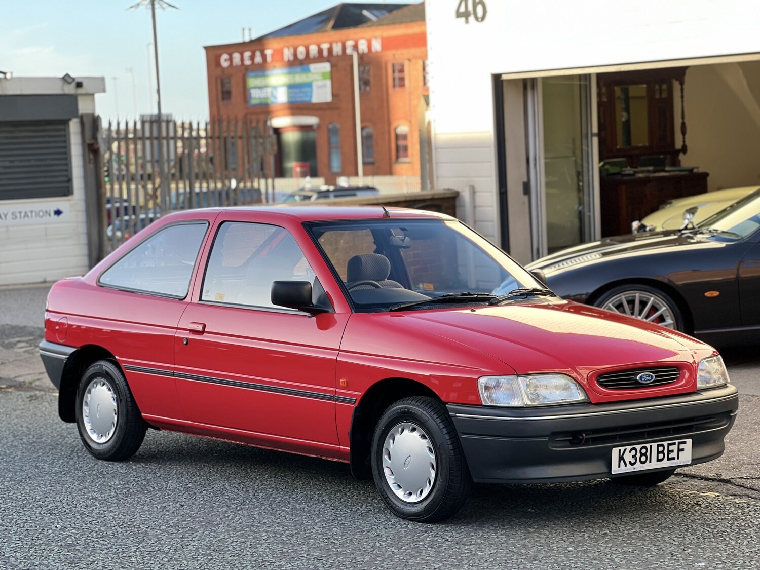 Used Ford Escort 1993 for sale - 77915702: Photo 13