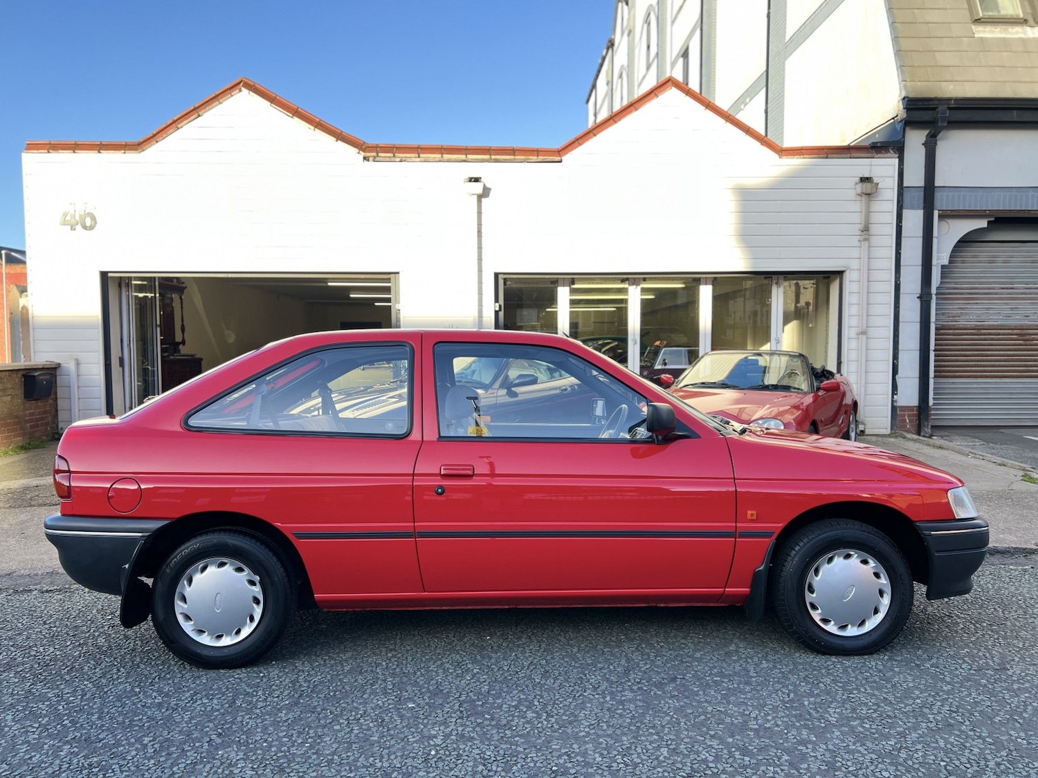 Used Ford Escort 1993 for sale - 77915702: Photo 4
