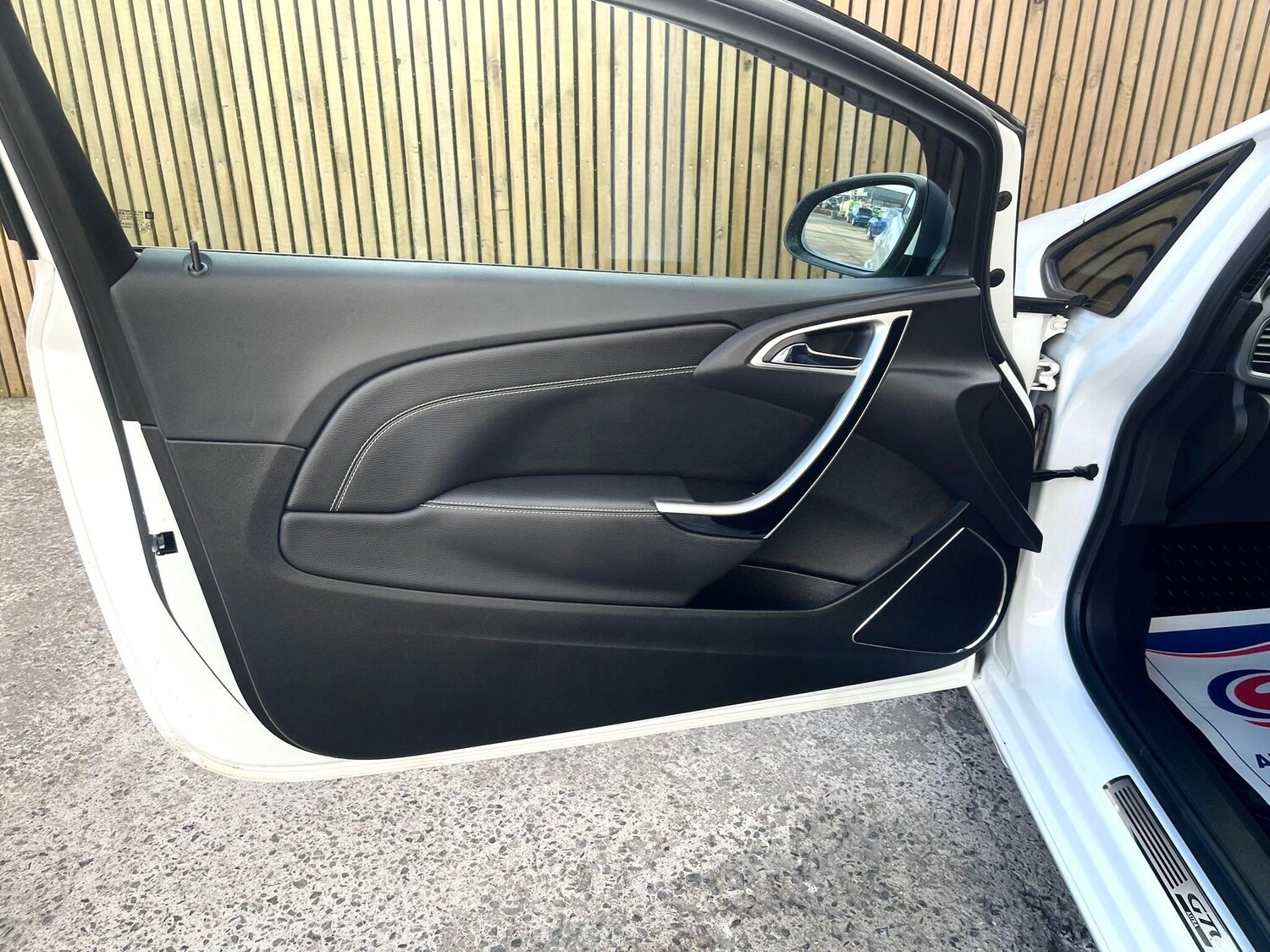 Used Vauxhall Astra GTC 2015 for sale - 78058603: Photo 30