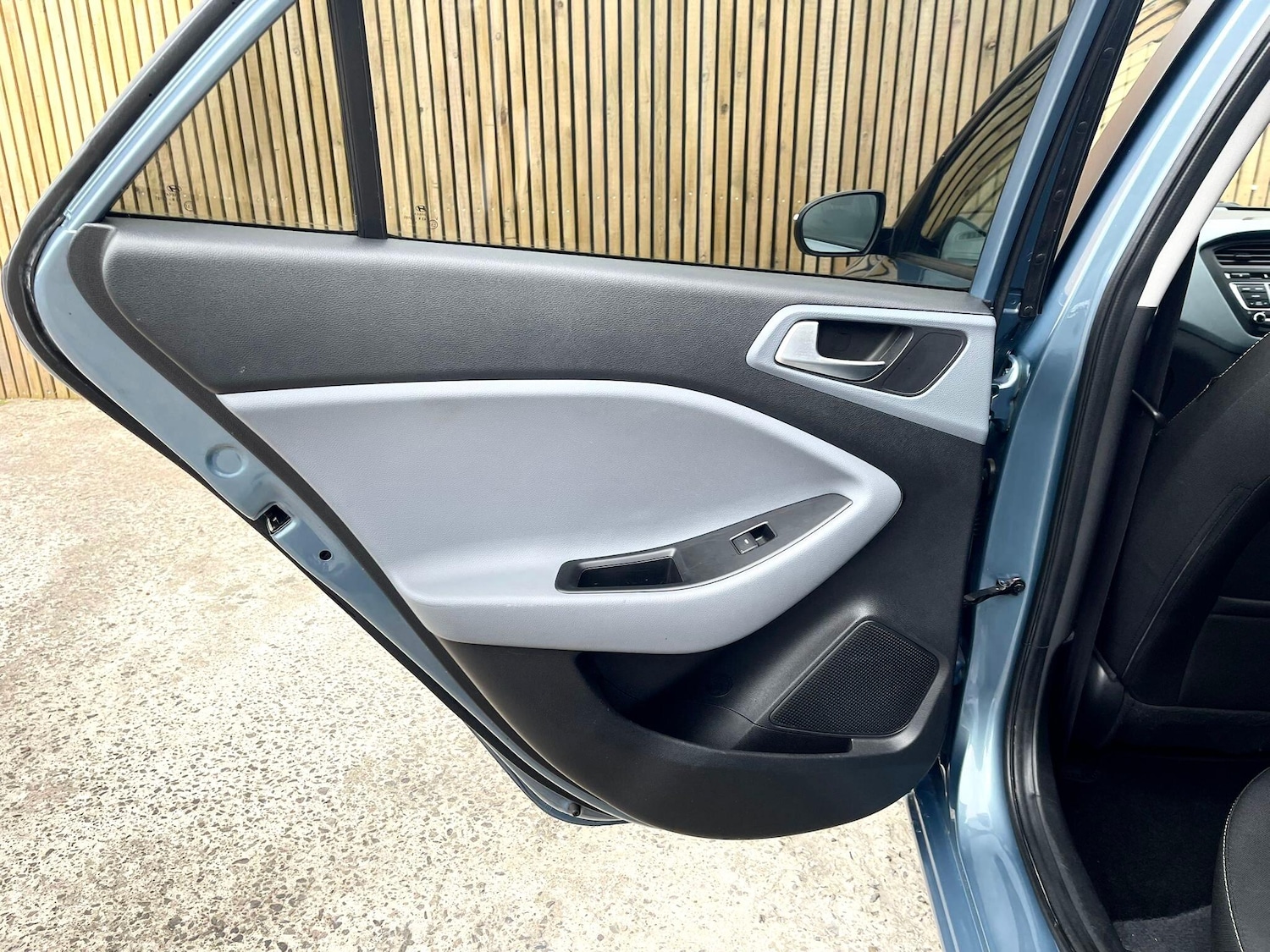 Used Hyundai i20 2016 for sale - 78135827: Photo 48