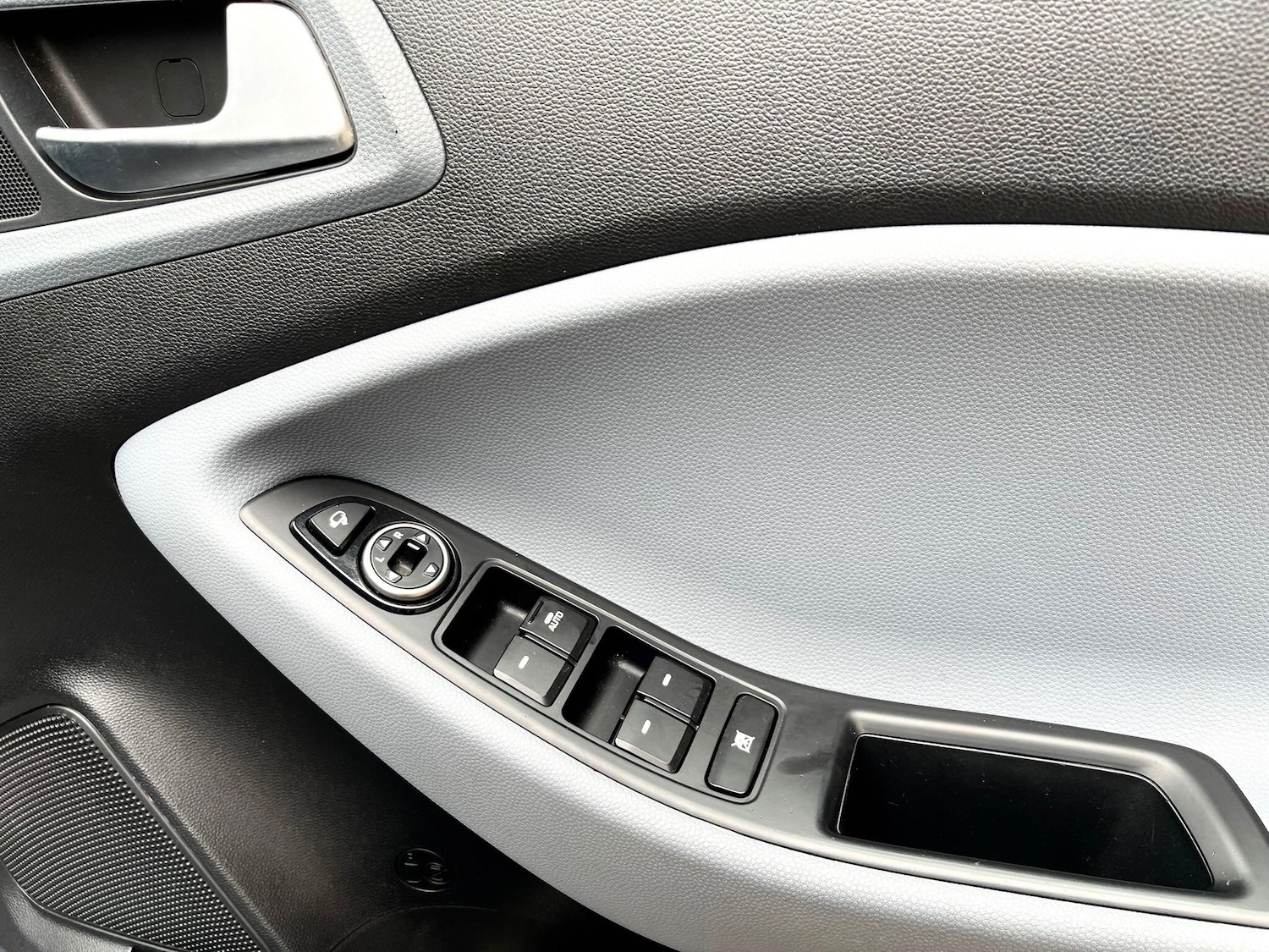 Used Hyundai i20 2016 for sale - 78135827: Photo 54