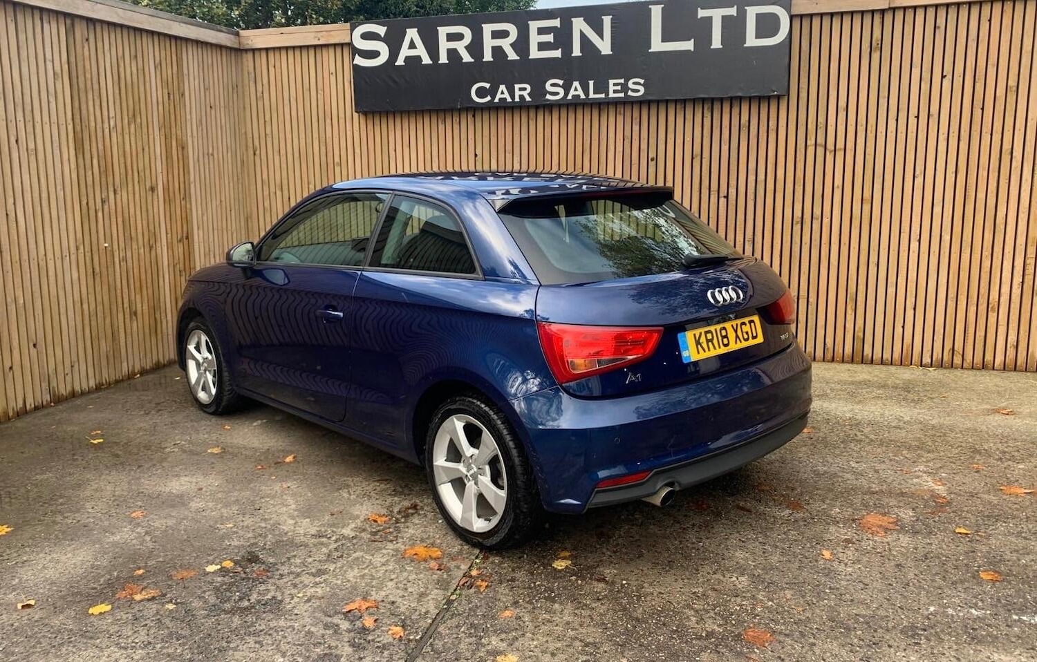 Used Audi A1 for sale - 76728819: Photo 2