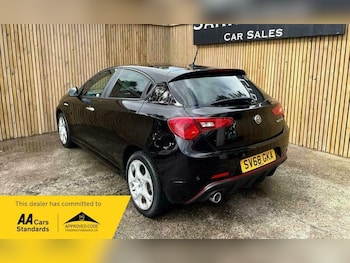 Used Alfa Romeo Giulietta 2018 for sale - 76021005: Photo