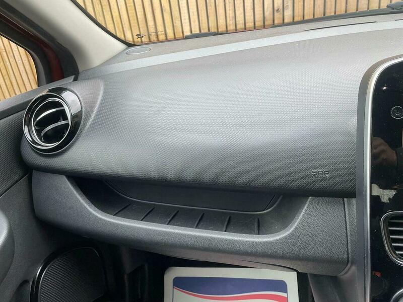 Used Renault Clio 2017 for sale - 77424859: Photo 53