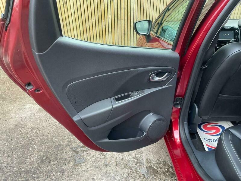 Used Renault Clio 2017 for sale - 77424859: Photo 58