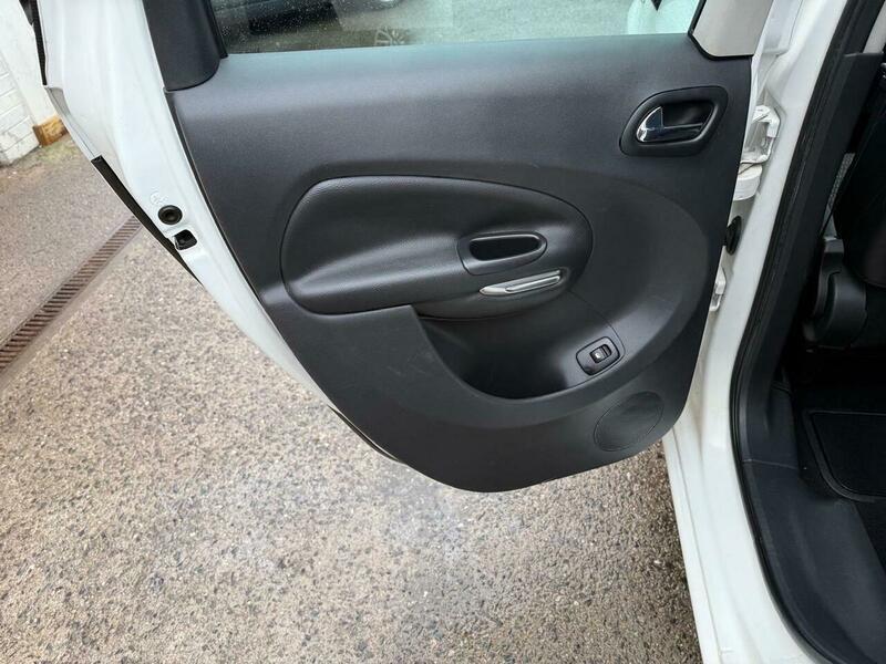 Used Citroen C3 Picasso 2010 for sale - 77598302: Photo 15