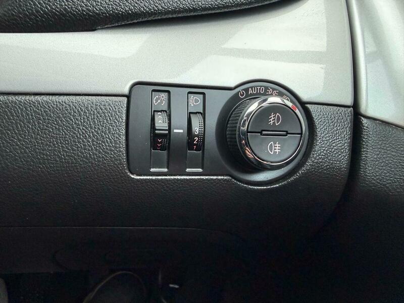 Used Citroen C3 Picasso 2010 for sale - 77598302: Photo 48