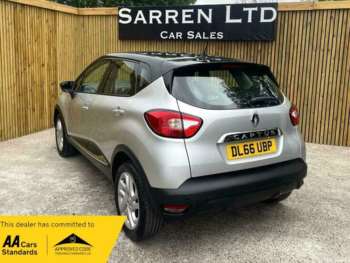Used Renault Captur 2016 for sale - 74965492: Photo