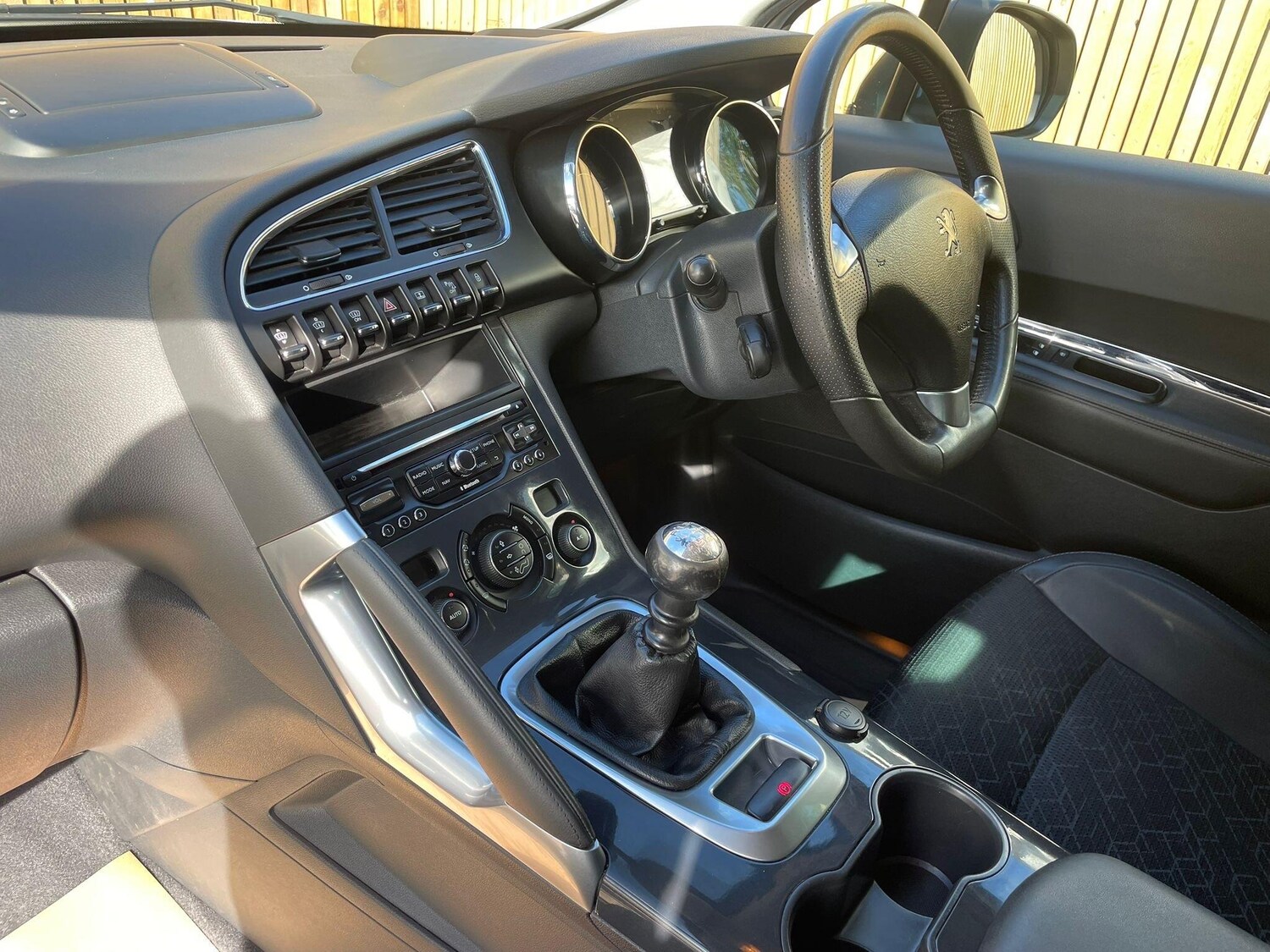 Vehicle 29