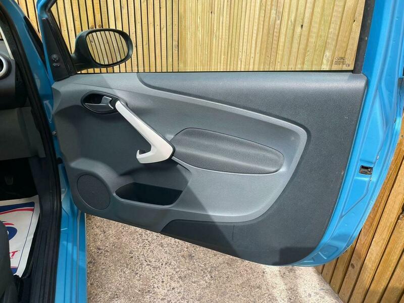 Used Ford Ka 2012 for sale - 76446610: Photo 35