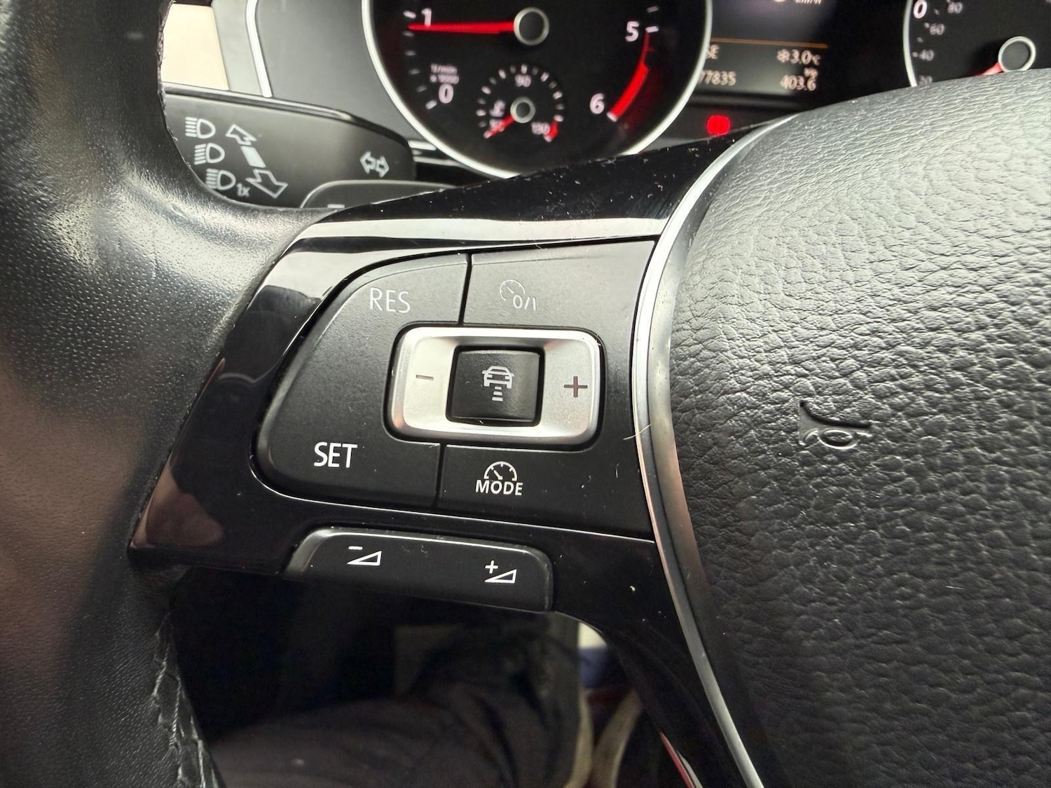 Used Volkswagen Passat for sale - 77852898: Photo 33