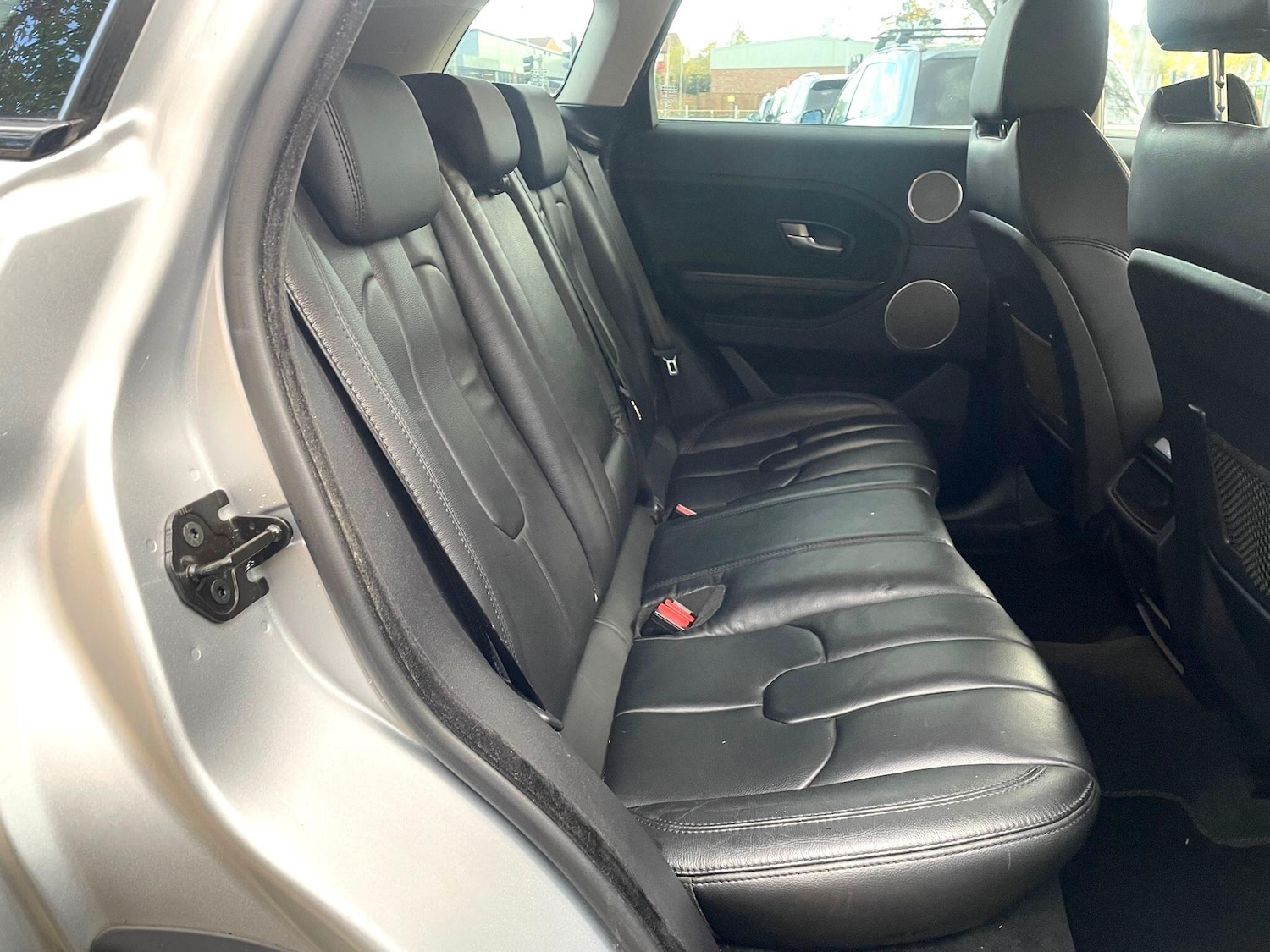 Used Land Rover Range Rover Evoque 2015 for sale - 76380504: Photo 11