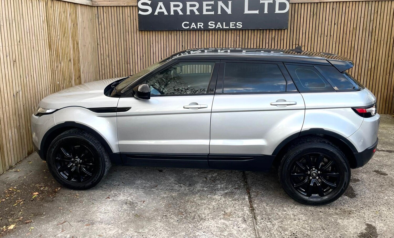 Used Land Rover Range Rover Evoque 2015 for sale - 76380504: Photo 31