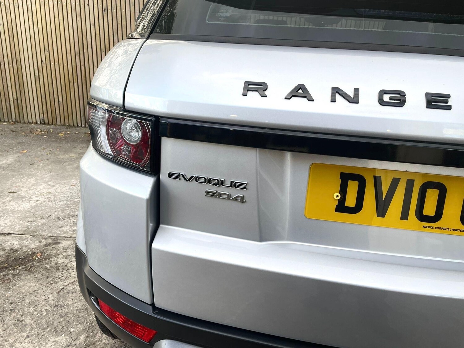 Used Land Rover Range Rover Evoque 2015 for sale - 76380504: Photo 32