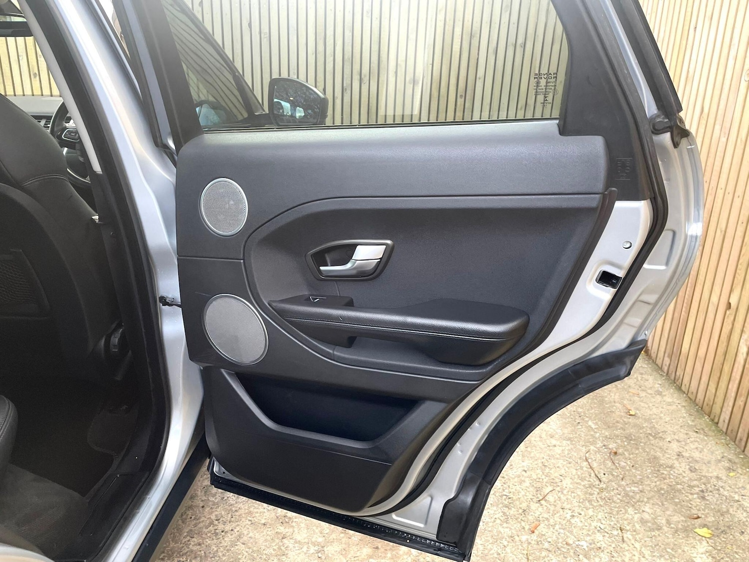 Used Land Rover Range Rover Evoque 2015 for sale - 76380504: Photo 45