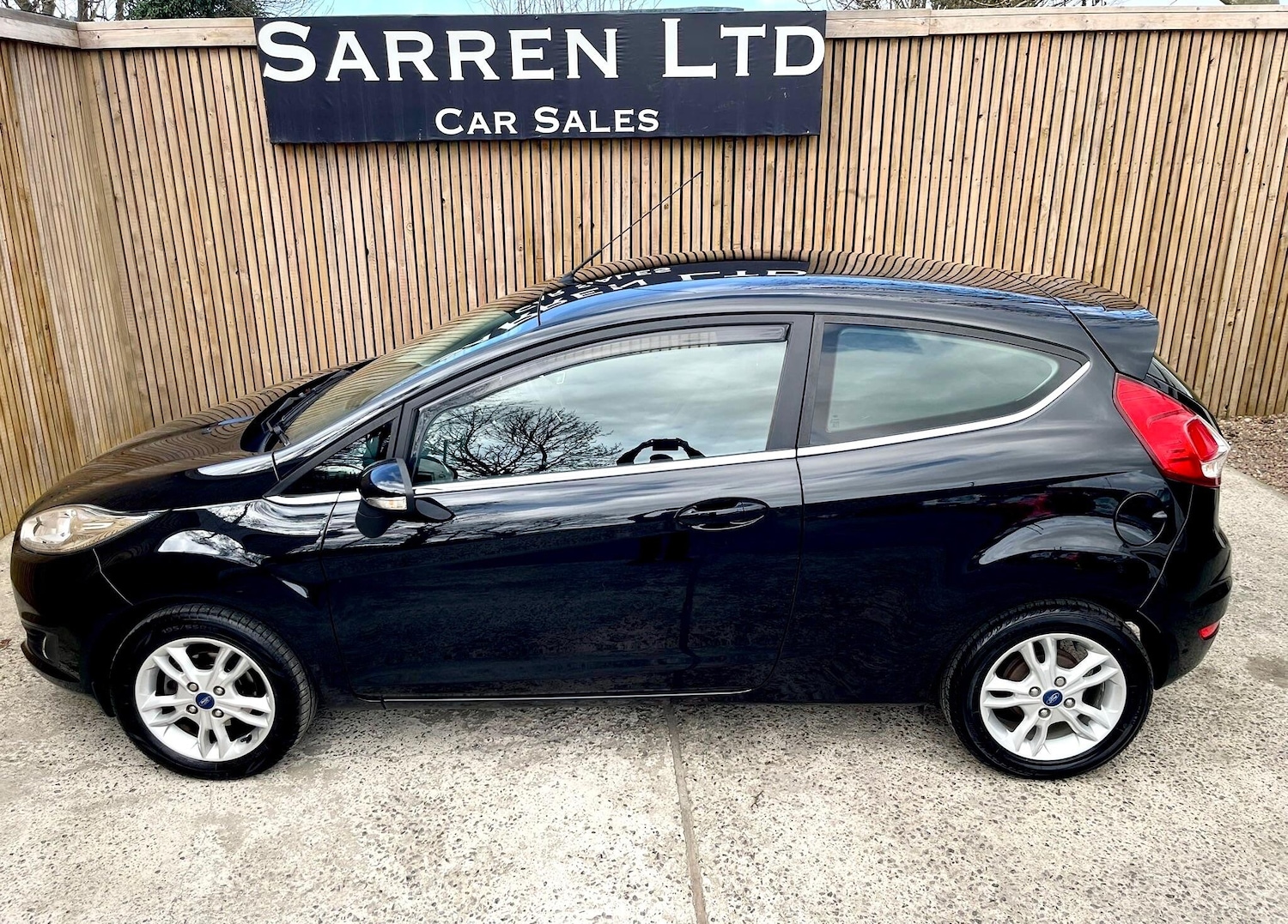 Used Ford Fiesta for sale - 78128159: Photo 40