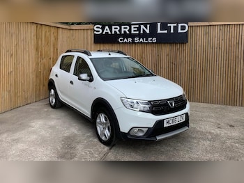 Used Dacia Sandero Stepway 2017 for sale - 75941409: Photo