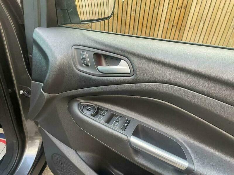 Used Ford Kuga 2017 for sale - 76408831: Photo 15