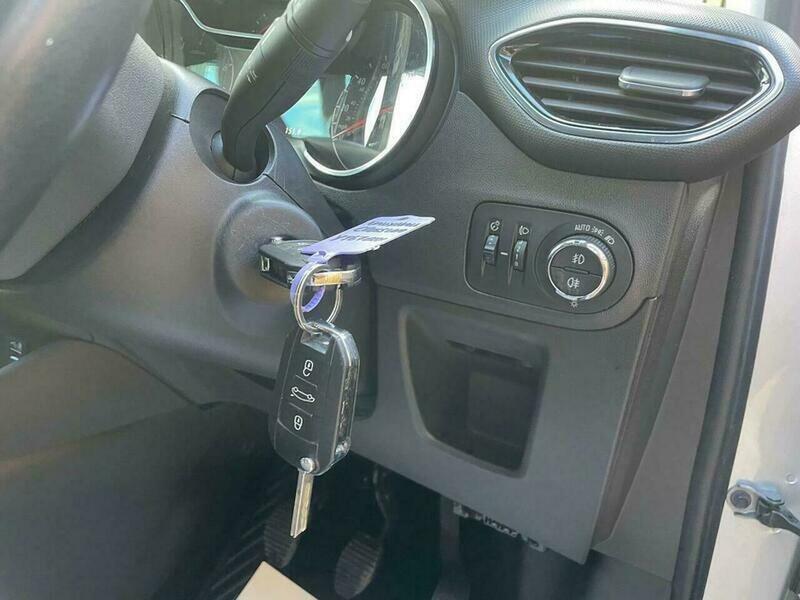 Used Vauxhall Crossland X 2017 for sale - 77074806: Photo 26