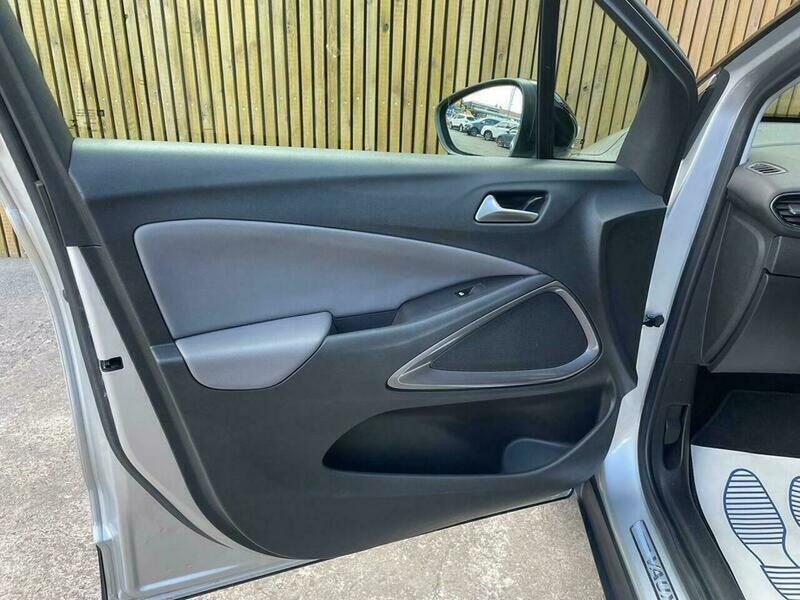 Used Vauxhall Crossland X 2017 for sale - 77074806: Photo 27