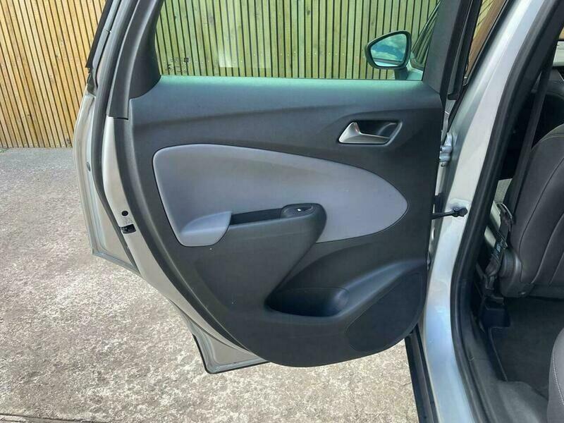 Used Vauxhall Crossland X 2017 for sale - 77074806: Photo 38
