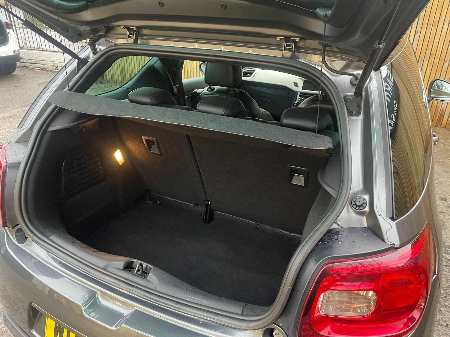 Used Citroen DS3 2012 for sale - 77190457: Photo 15