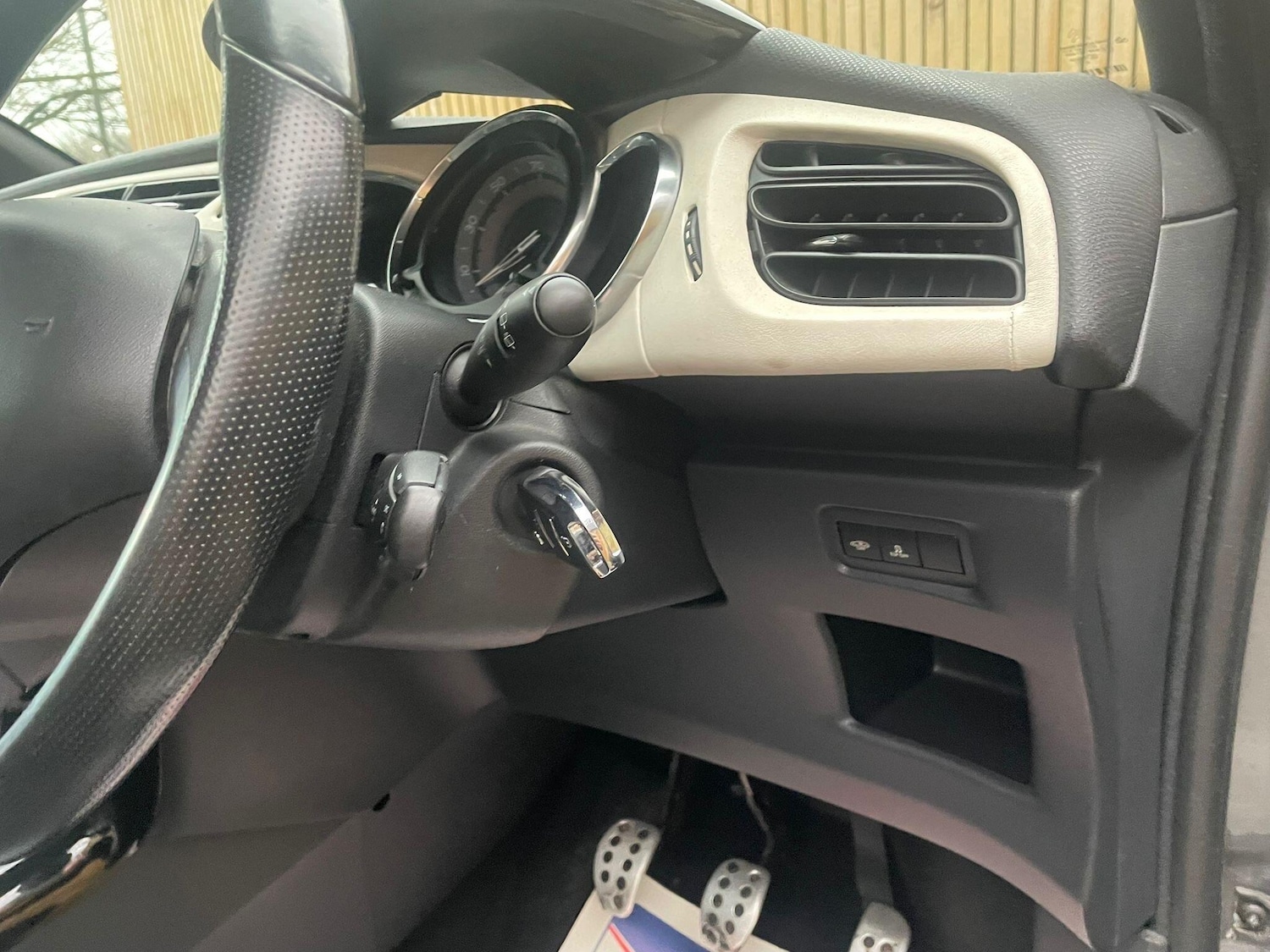 Used Citroen DS3 2012 for sale - 77190457: Photo 29